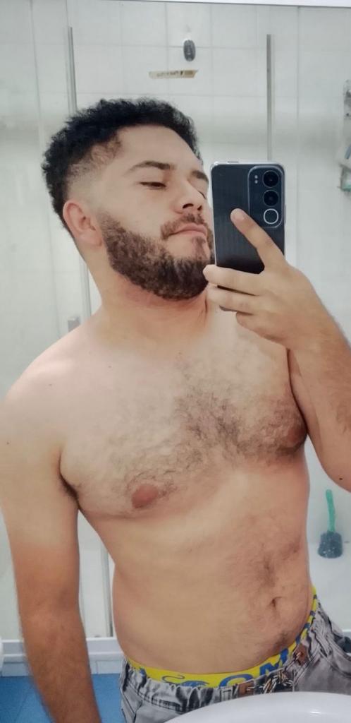 Chico busca chica en Málaga: 