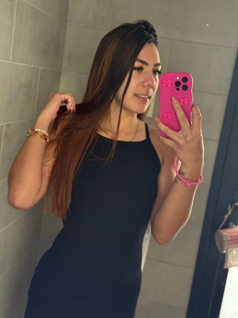 Chica busca chico en Huelva: 