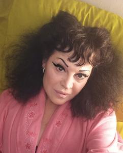 646439393: Transexual en Barcelona