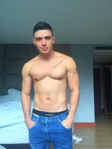 653577944: Chico busca chica en Madrid