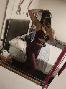 674832819: Chica busca chico en Navarra