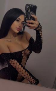 631848613: Chica busca chico en Cádiz