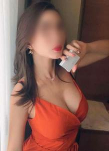 688033799: Chica busca chico en Madrid