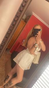 614949045: Chica busca chico en Murcia