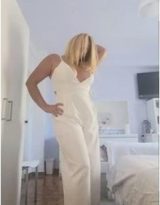 641807870: Chica busca chico en Zaragoza