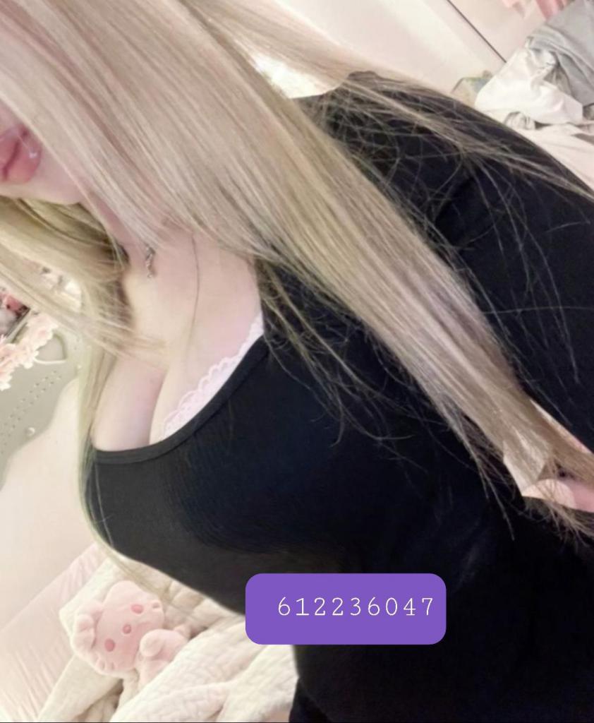 612236047: Chica busca chico en Málaga