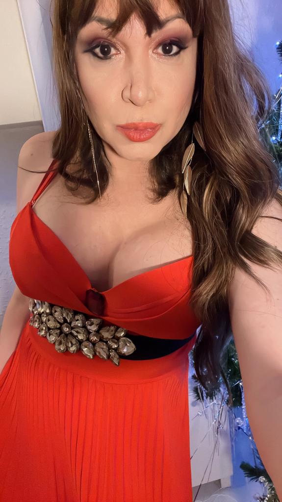 640684016: Chica busca chico en Barcelona