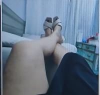 613442269: Chica busca chico en Madrid