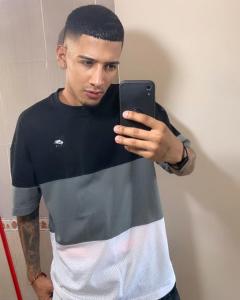 Chico busca chica en Barcelona: 