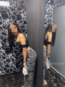 610051319: Chica busca chico en Sevilla