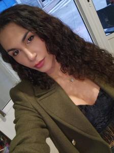 634285223: Transexual en La Coruña