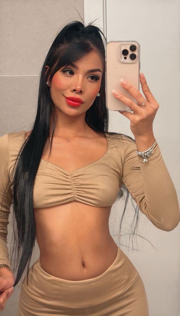 Chica busca chico en Barcelona: 