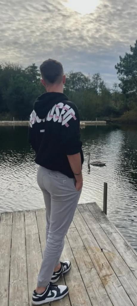 688738689: Chico busca chica en Vizcaya