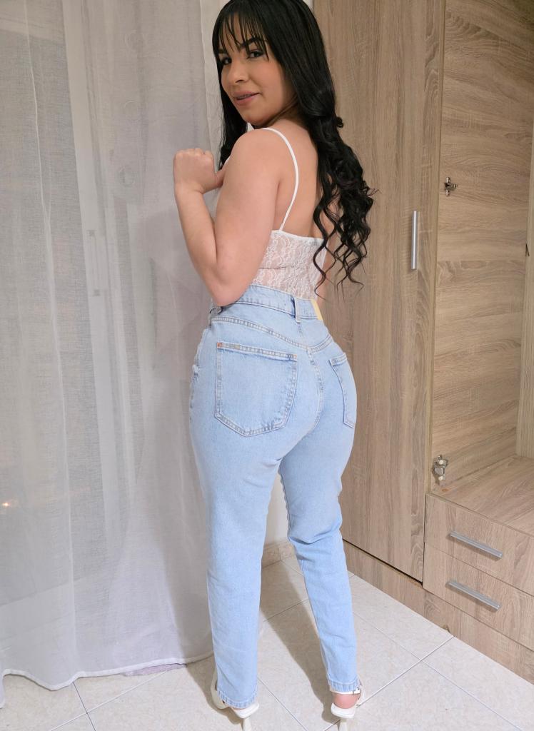 Chica busca chico en Huelva: 