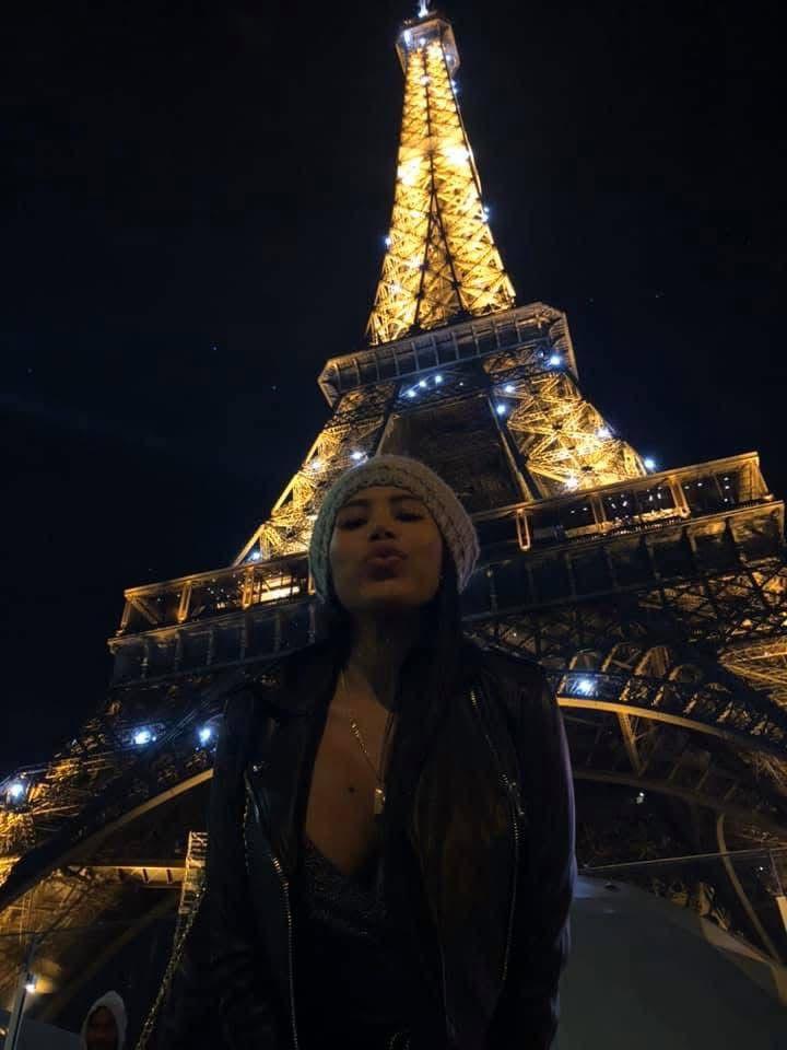 614347935: Chica busca chico en León