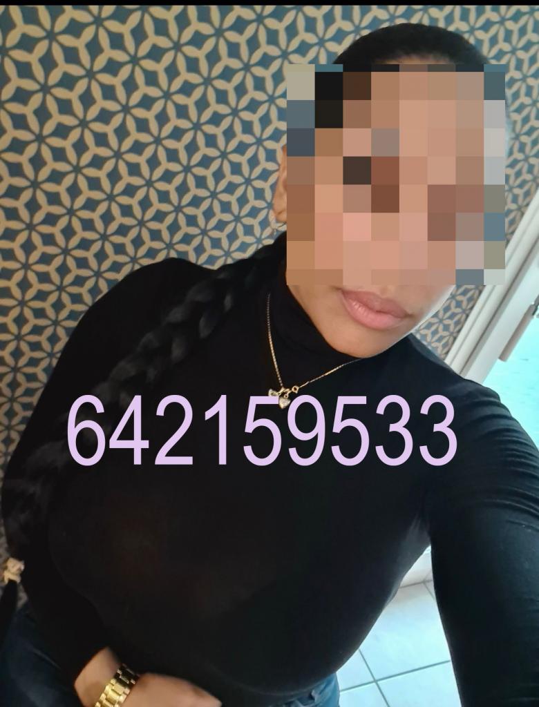 642159533: Chica busca chico en Cantabria
