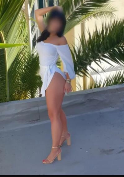 614756081: Chica busca chico en Murcia