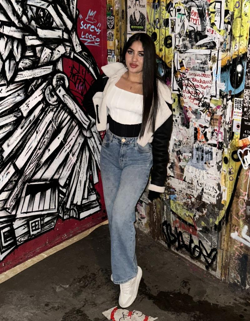 Chica busca chico en Tenerife: 