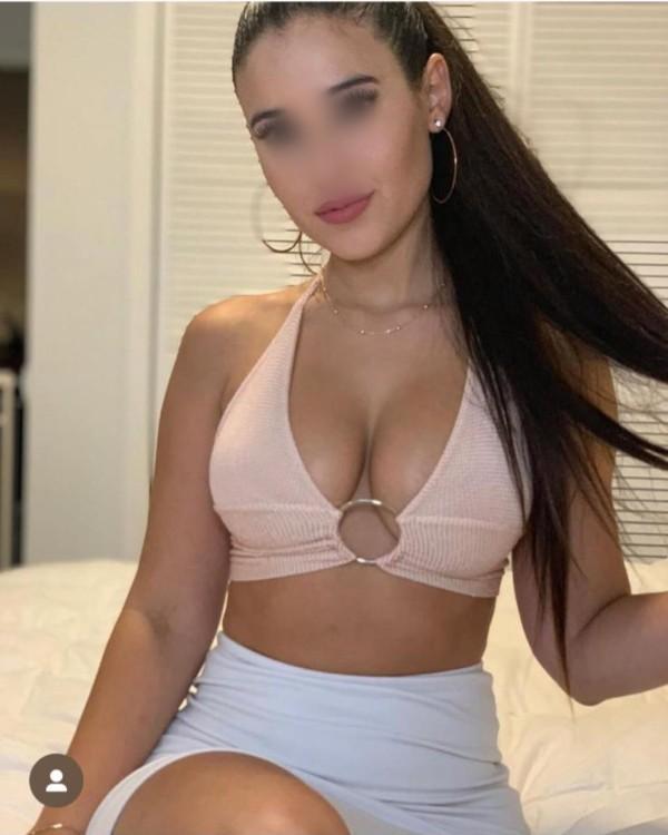 Chica busca chico en Murcia: Chica busca chico