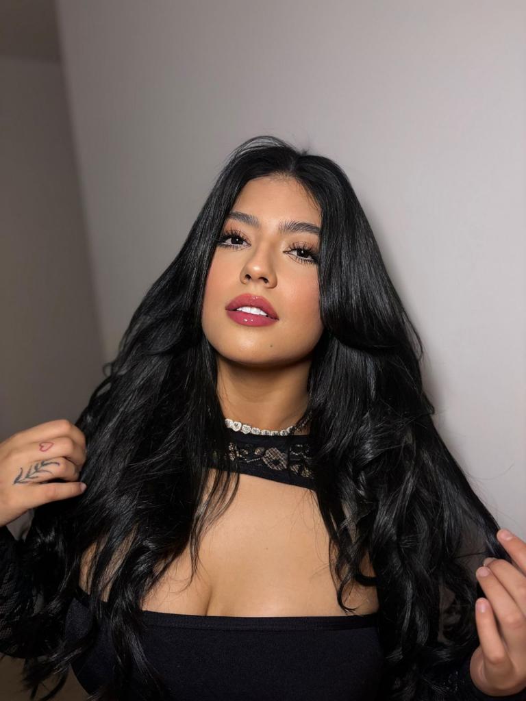 604368361: Chica busca chico en Málaga