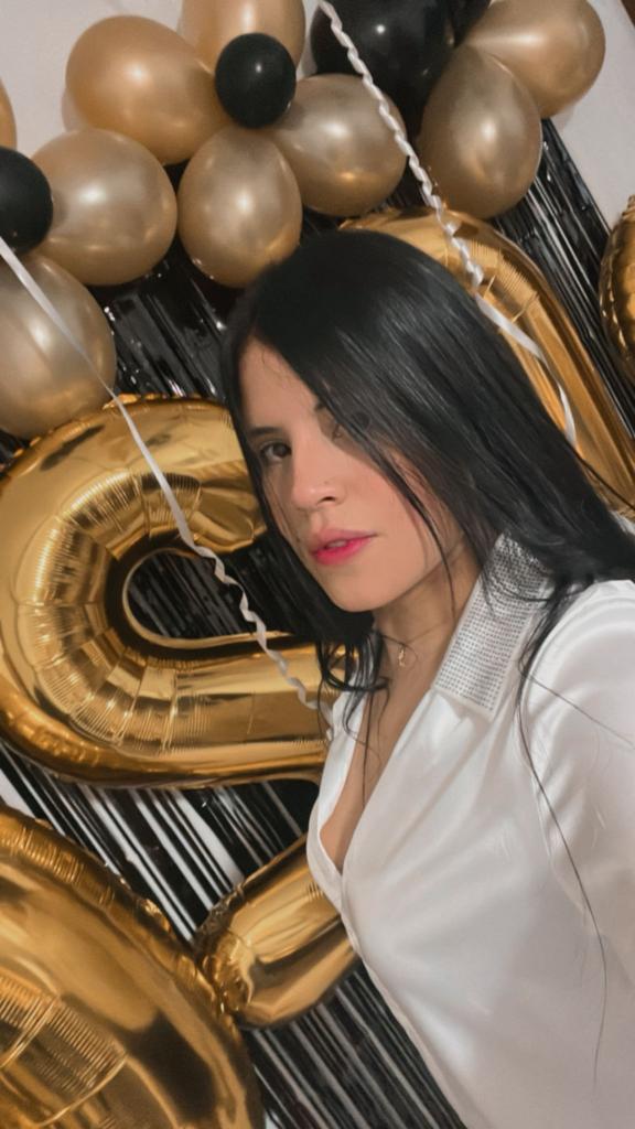 643227433: Chica busca chico en Las Palmas