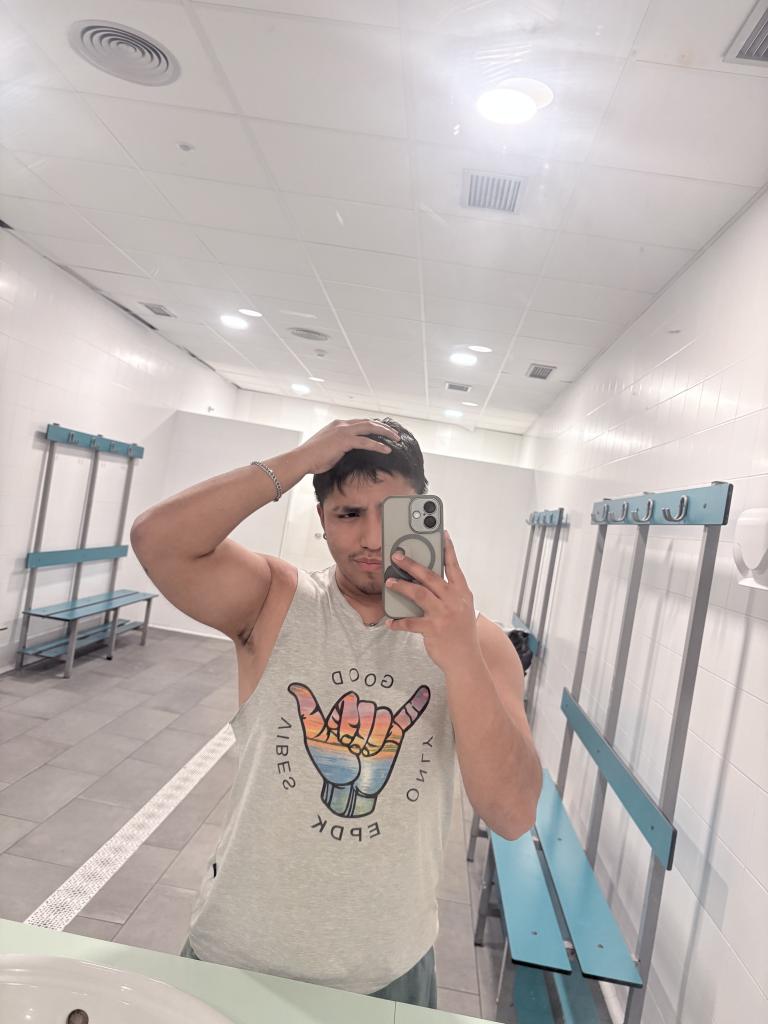 Chico busca chica en Toledo: 