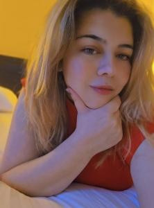 666259384: Chica busca chico en Valencia