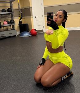 612448556: Chica busca chico en Zaragoza