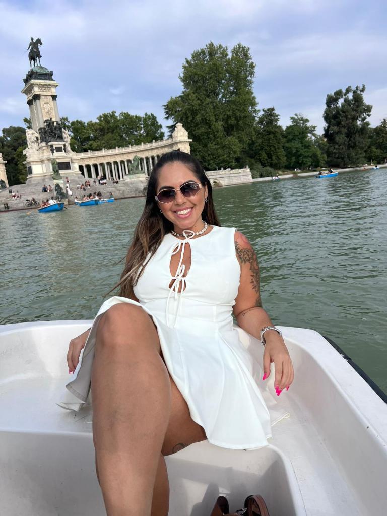 695775888: Chica busca chico en Castellón