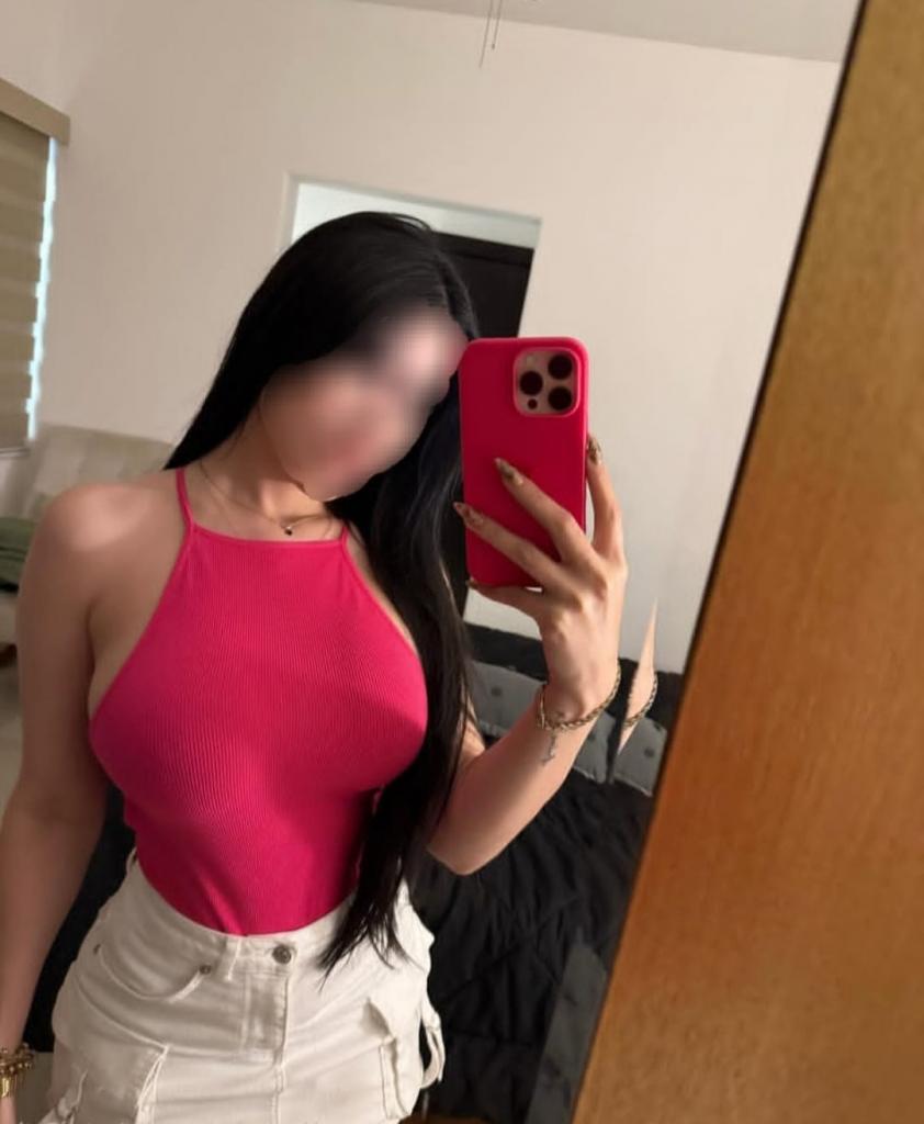 653386531: Chica busca chico en Madrid