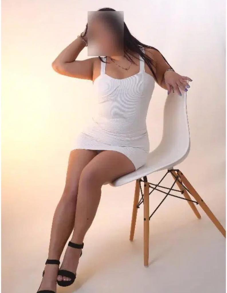 604316060: Chica busca chico en León