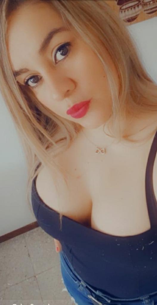 747413597: Chica busca chico en Cáceres