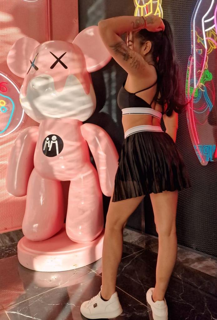 Chica busca chico en Sevilla: 