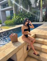 642097704: Chica busca chico en Málaga