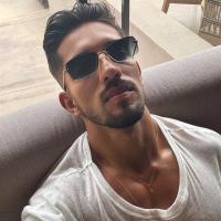 651839446: Chico busca chica en Valencia