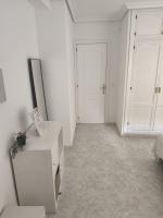 668564113:  en Cádiz