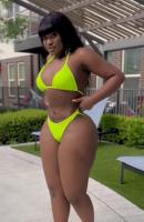 613966428: Chica busca chico en La Coruña