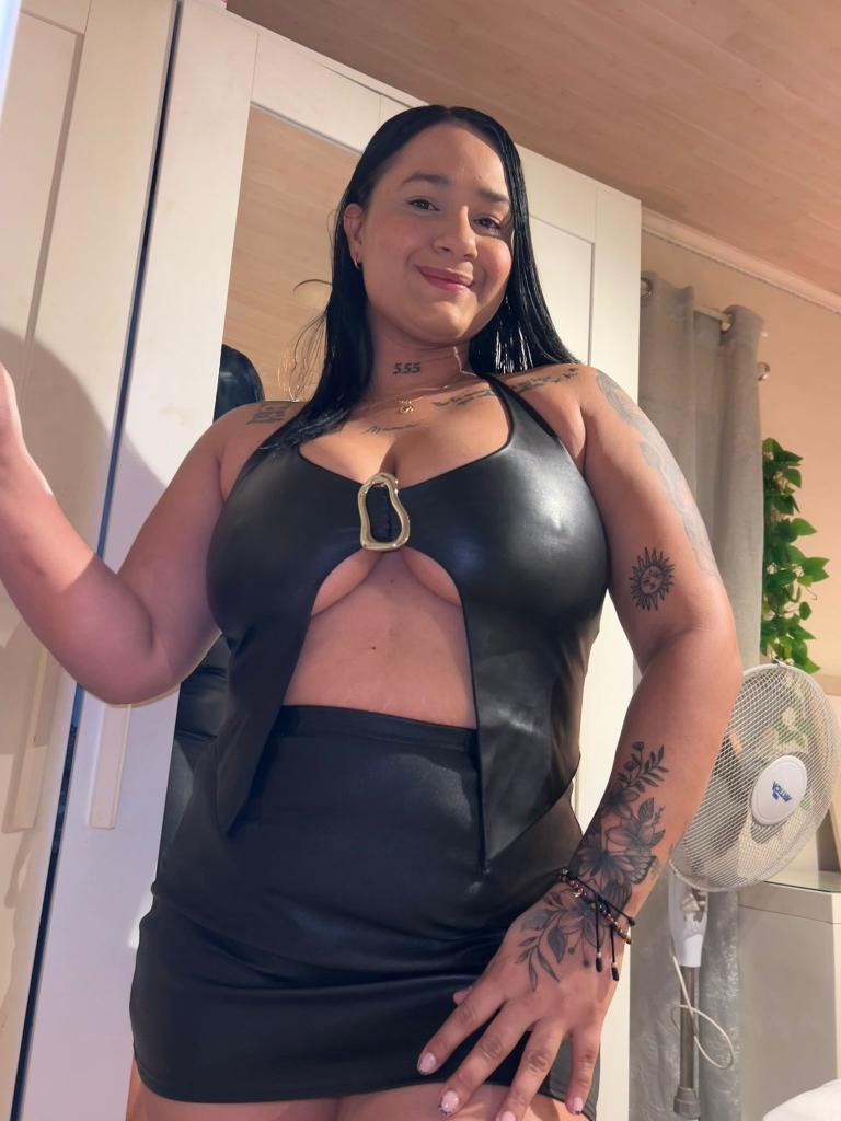 602076398: Chica busca chico en Madrid