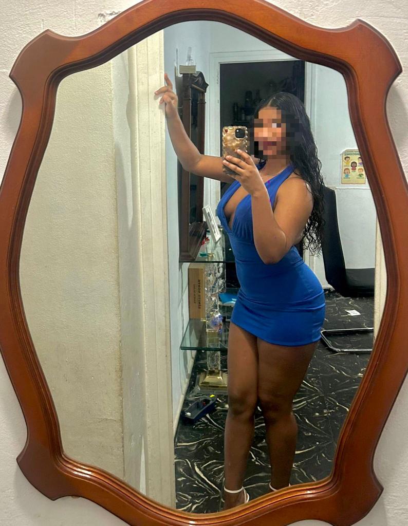 617848392: Chica busca chico en Castellón