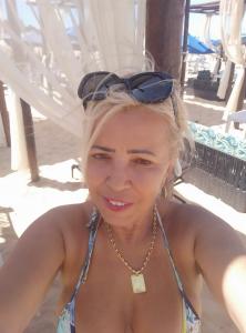 653213482: Chica busca chico en La Coruña