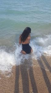 613803145: Chica busca chico en Madrid