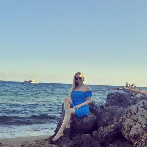 645708528: Chica busca chico en Gerona