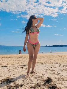 614396275: Transexual en Pontevedra