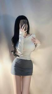 697228183: Chica busca chico en Tarragona