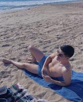 627632105: Chico busca chica en Madrid