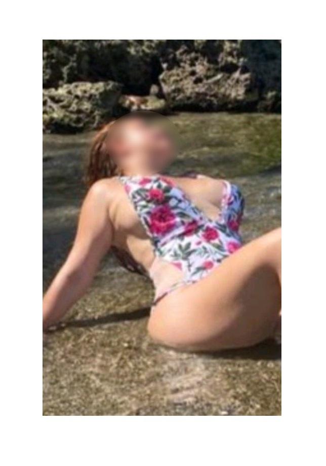 Chica busca chico en Tenerife: 