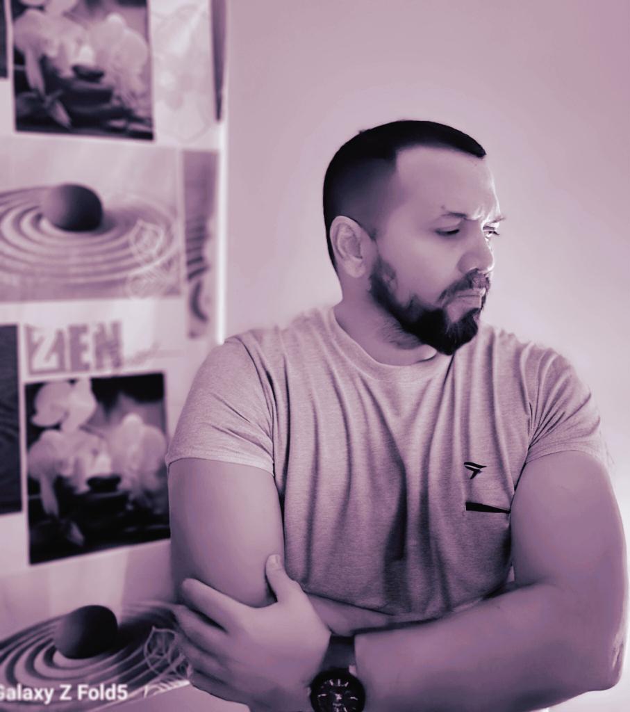 Chico busca chica en Navarra: 