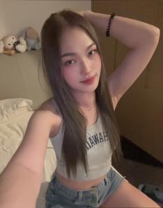 661728977: Chica busca chico en Madrid