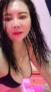 692524612: Chica busca chico en Madrid