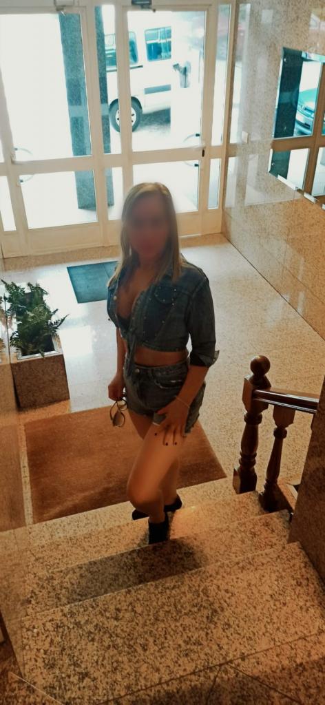641941735: Chica busca chico en Ibiza